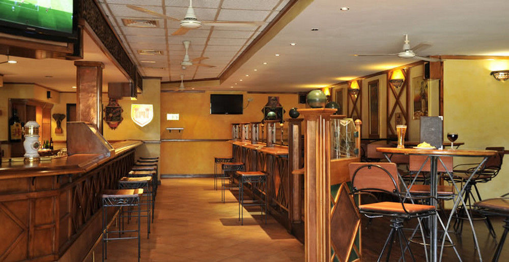 Cresta Oasis Hotel Harare Restaurante foto